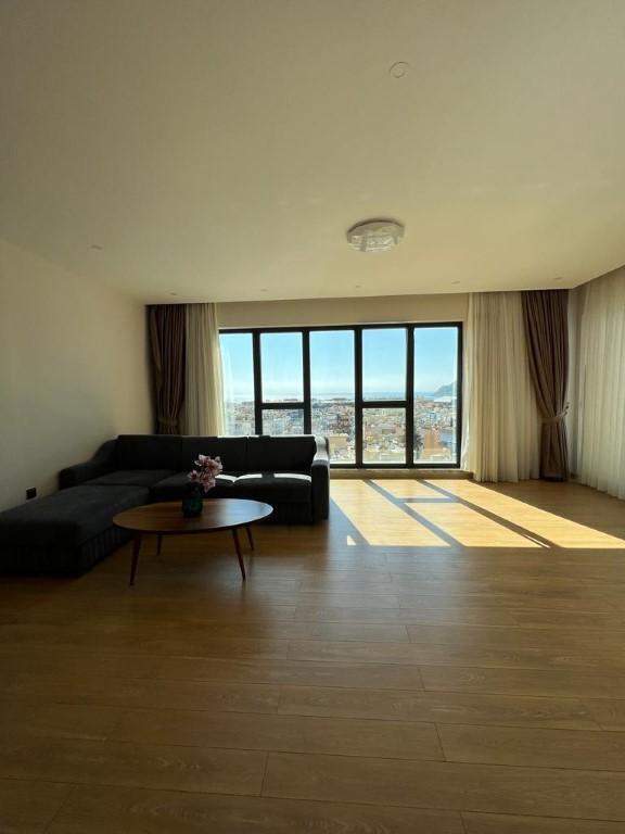 Bright two bedroom apartment on the 6th floor in the center of Alanya - Фото 2