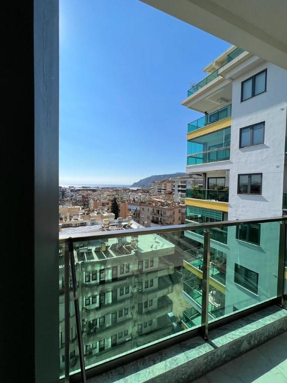 Bright two bedroom apartment on the 6th floor in the center of Alanya - Фото 14