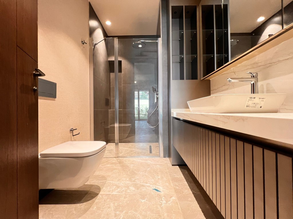Modern project with decorative lake in Istanbul - Foto 32