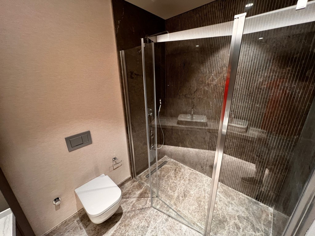 Modern project with decorative lake in Istanbul - Foto 38