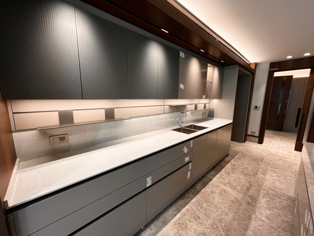 Modern project with decorative lake in Istanbul - Foto 25