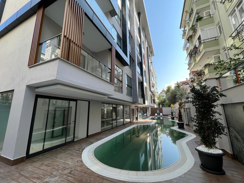 One bedroom furnished apartment on the 1st floor in the center of Alanya - Фото 14