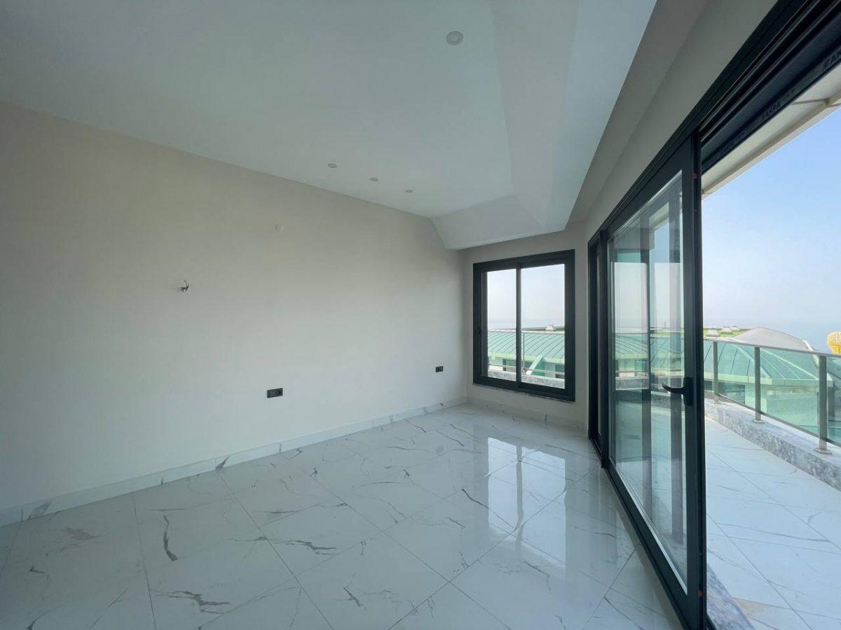 Spacious penthouse 3+1 next to the sea in the Kargyjak area - Фото 56