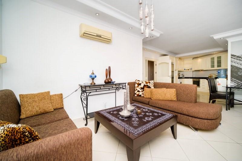 Spacious four bedroom apartment in the Cleopatra area - Фото 2