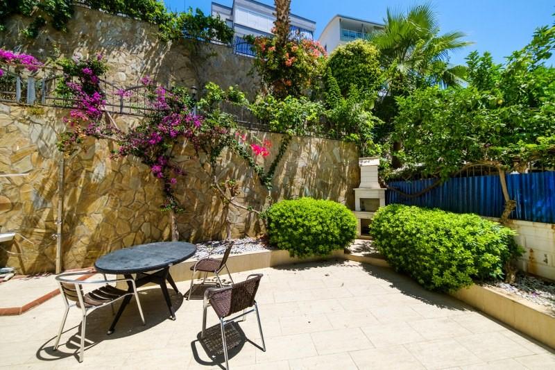 Spacious two bedroom apartment on the 1st floor (Jicjilli) - Фото 16