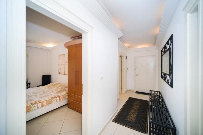 Spacious four bedroom apartment in the Cleopatra area - Фото 9