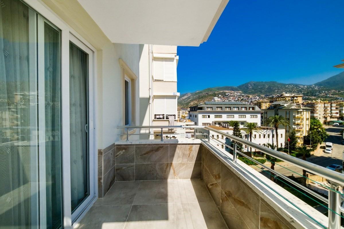 Bright two bedroom apartment located in the area of Cleopatra, 1000 m from the sea - Фото 14