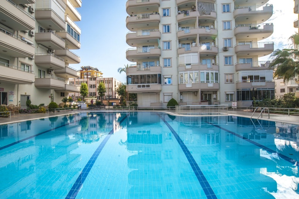 Bright two bedroom apartment located in the area of Cleopatra, 1000 m from the sea - Фото 18