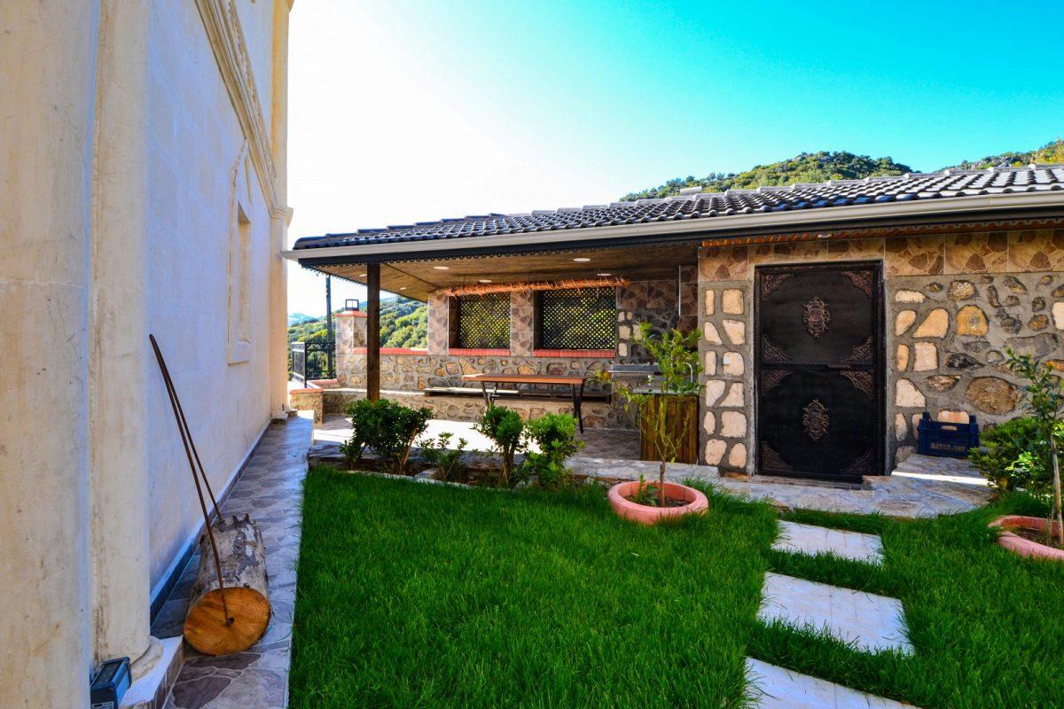 Detached villa with private pool in Gazipash, 550 meters from the beach - Фото 8