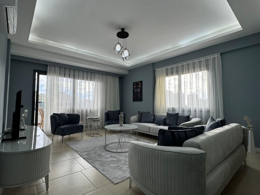 Furnished apartment with 2+1 apartment, 400 m from the sea in Mersin - Фото 3