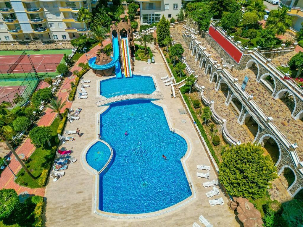 Bright two bedroom apartment on the 3rd floor in Alanya - Фото 9