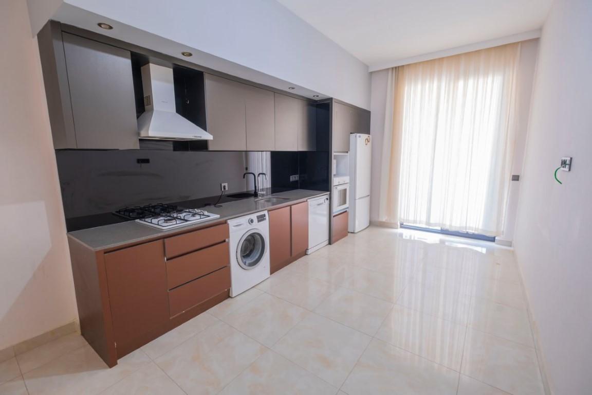 Furnished two bedroom apartment 550 m from the sea, Mahmutlar - Фото 8