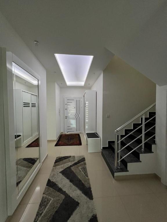 Spacious duplex of 200 m2, Tosmur - Foto 9