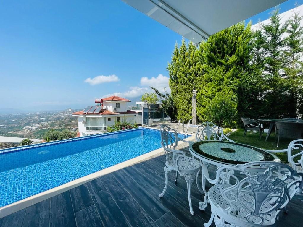 Stylish villa (4+1) overlooking the mountains and the city in the Kargyjak area - Фото 12