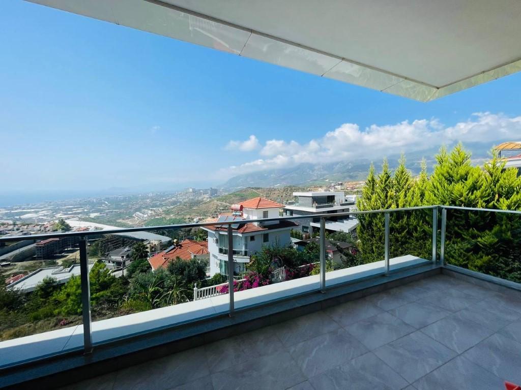 Stylish villa (4+1) overlooking the mountains and the city in the Kargyjak area - Фото 24