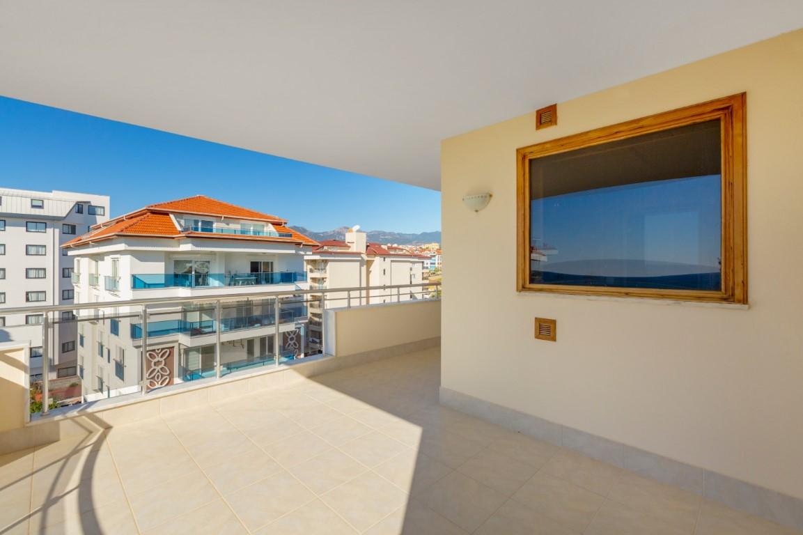 Bright and spacious duplex with beautiful sea views in Alanya - Фото 10