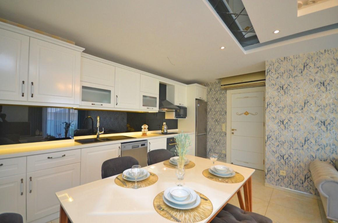 Stylish two bedroom apartment 50 m from the sea (Mahmutlar) - Фото 4