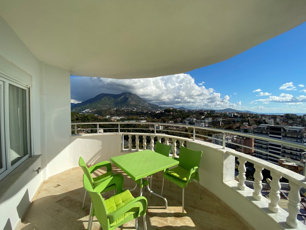 Furnished duplex on the high 9th floor overlooking the sea - Foto 15