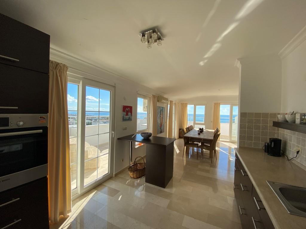 Furnished duplex on the high 9th floor overlooking the sea - Фото 22