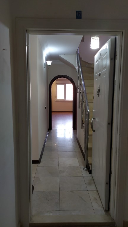 Spacious duplex area of 200 m2, 300 m from the sea in the area of Oba - Foto 8