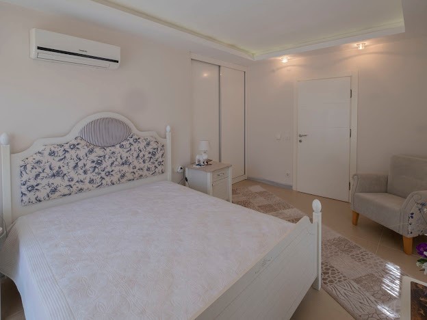 Furnished 155 m2 duplex, center of Alanya - Фото 18