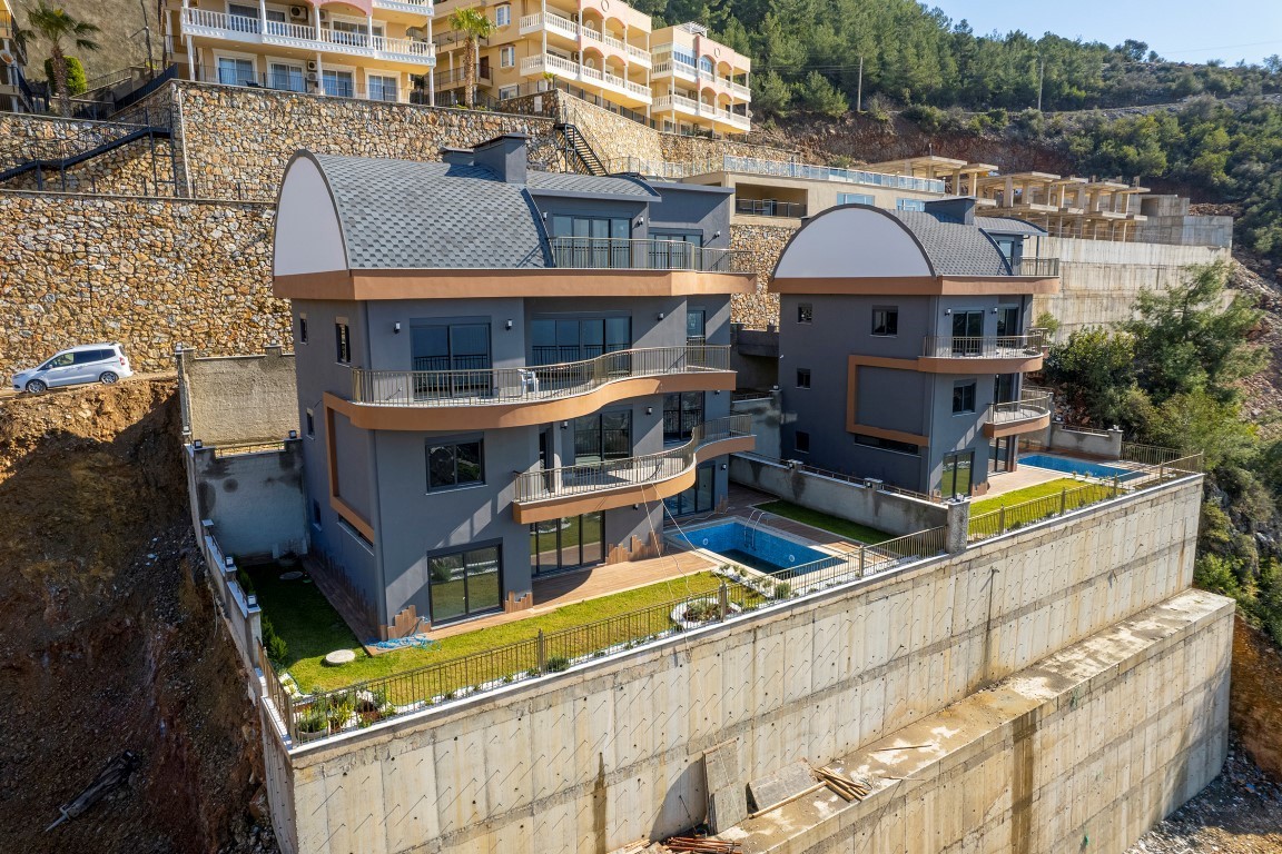 Detached villa (7+2) on the hill overlooking the sea and the city, Bektas - Фото 2