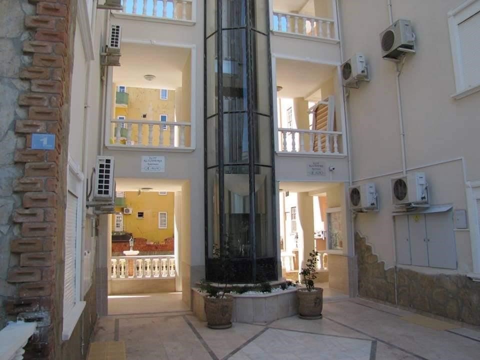 Two bedroom apartment 100 m from the sea in the area of Cleopatra - Фото 12