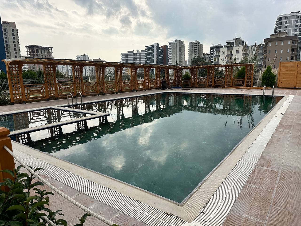 1+1 apartment in Mersin - Фото 2