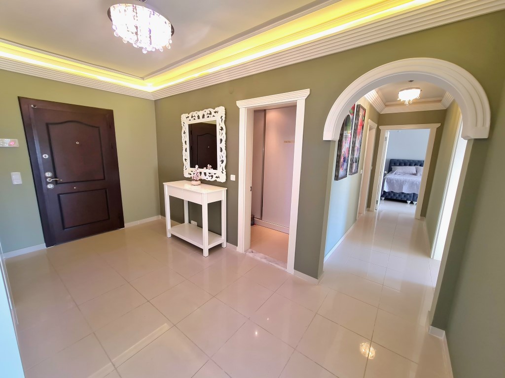 Four bedroom apartment in Oba district - Фото 8