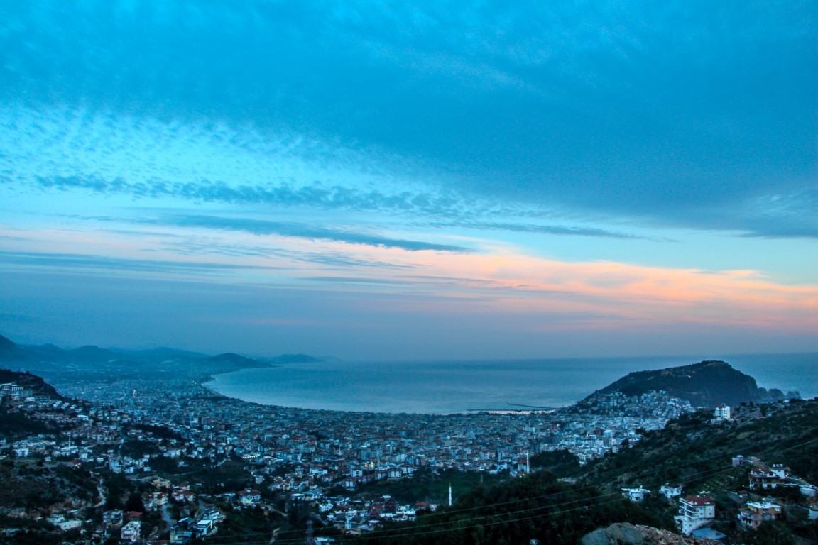 Detached mountain villa overlooking the sea and the city, in the area of Tepe - Foto 44