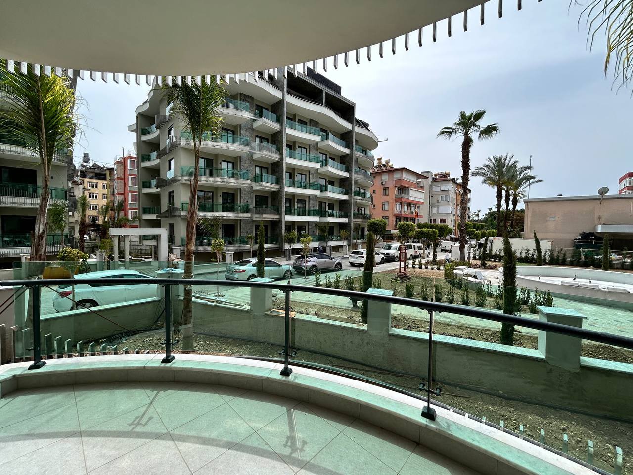 One bedroom apartment near the sea in the center of Alanya - Фото 25