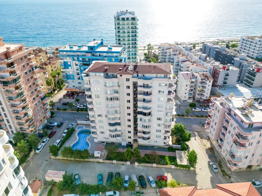 Furnished three bedroom apartment on the 7th floor and sea view, Mahmutlar - Фото 20