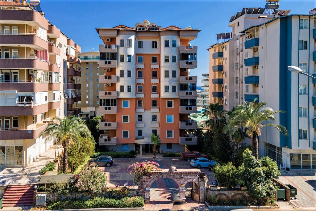 Three-room apartment in the district of Cleopatra, Alanya - Фото 26