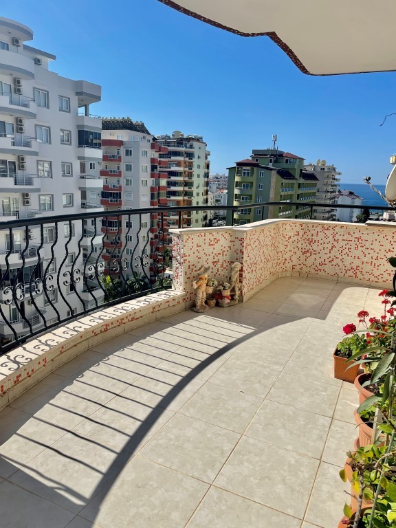 Two bedroom apartment on the high 8th floor in the Mahmutlar area - Фото 8