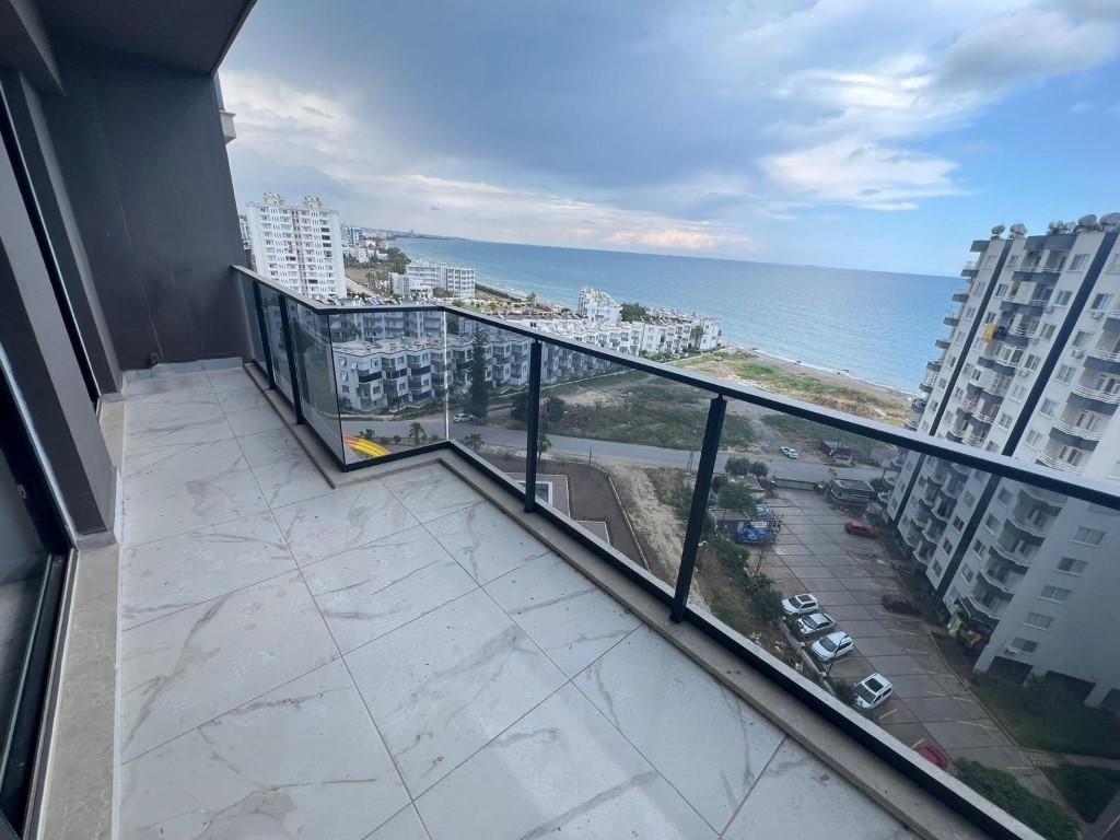 Apartments of 1+1 floor space of 78 m2 in Mersin - Фото 1