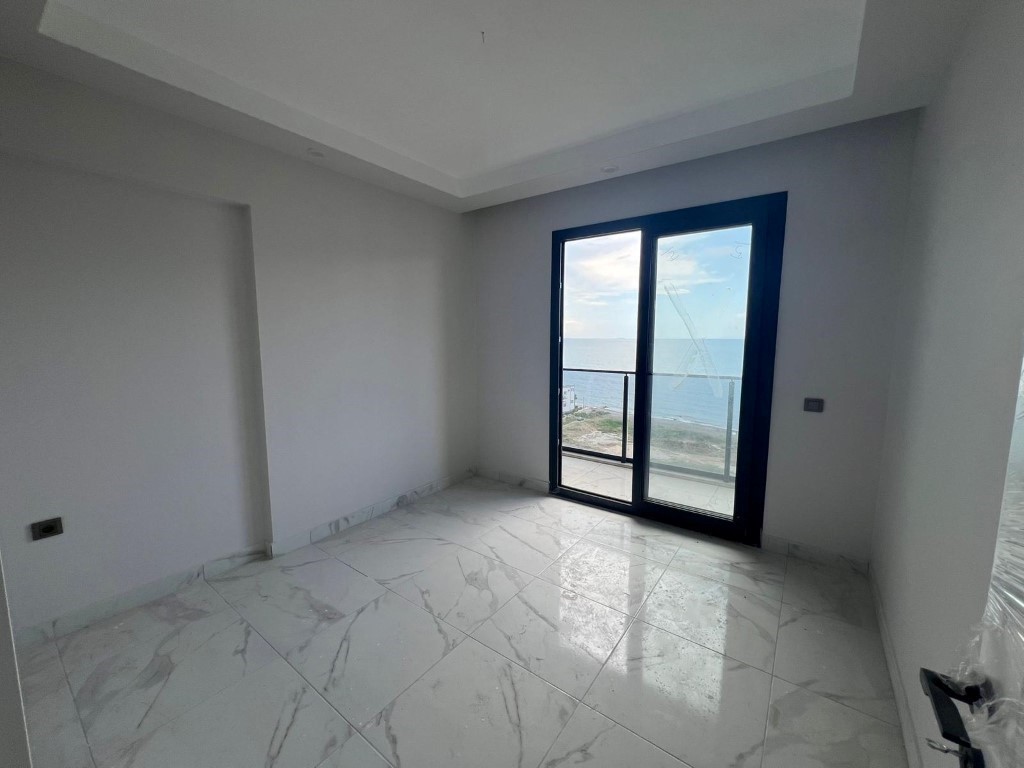 Apartments of 1+1 floor space of 78 m2 in Mersin - Фото 8