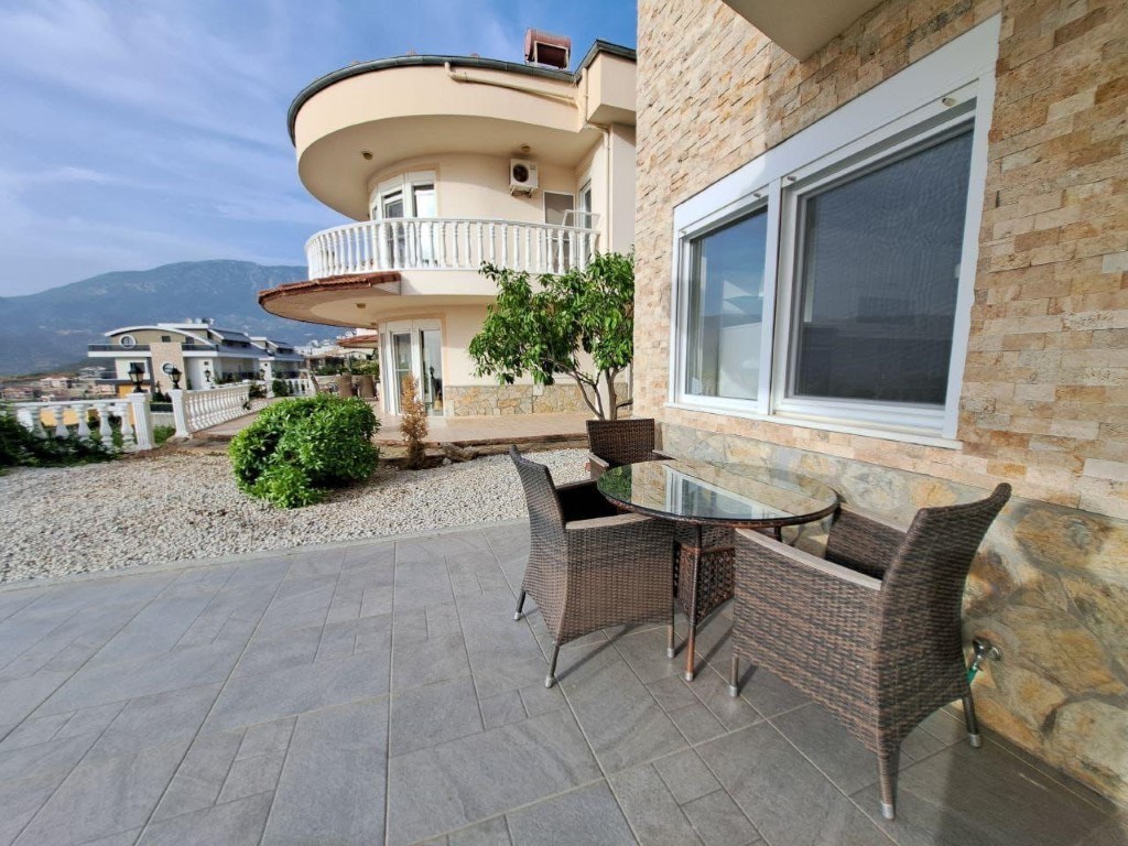 Private villa (3+1) with beautiful sea and city view, Kargyjak - Фото 8