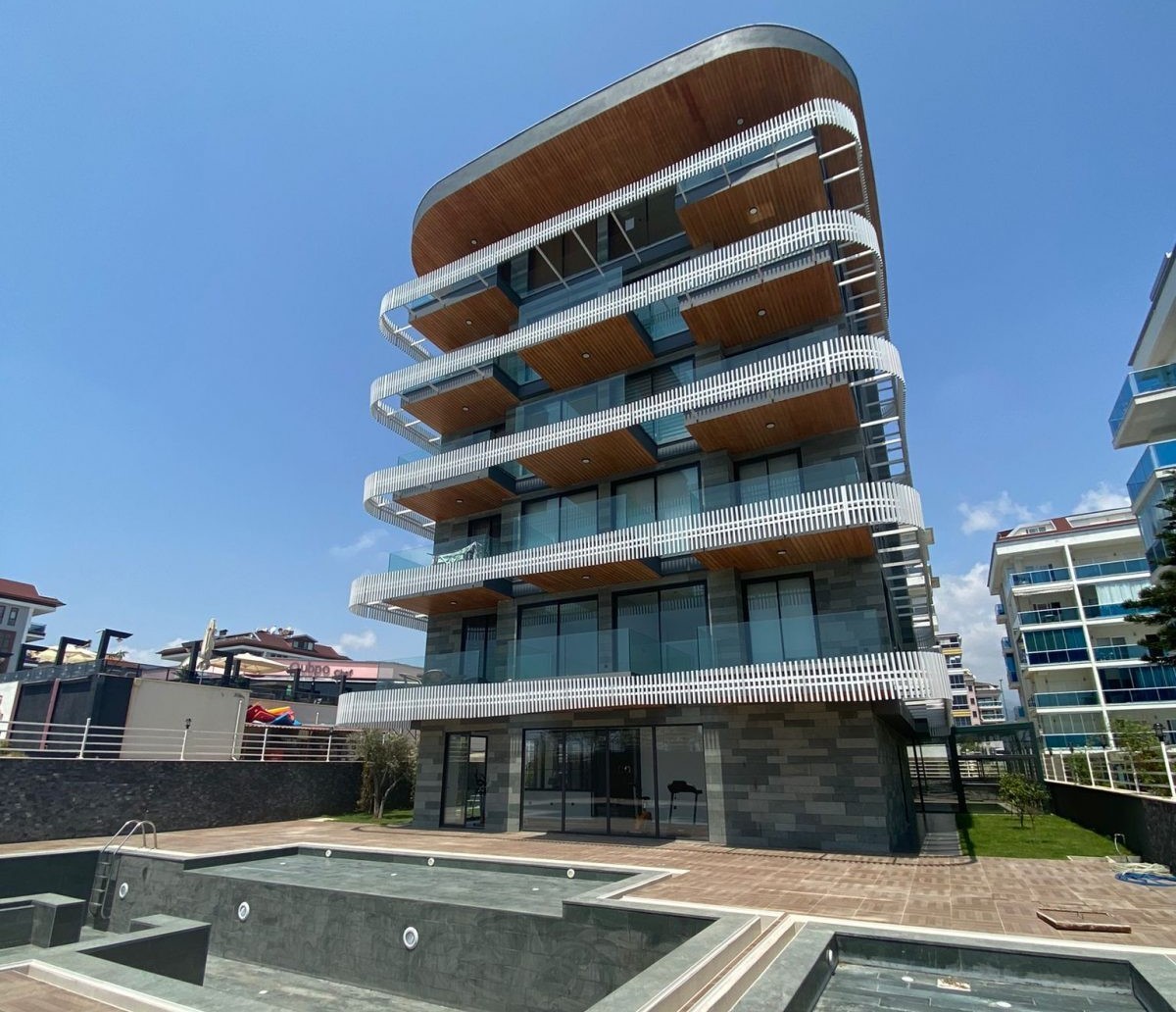 Two-room apartment 55 m2 on the first line of the sea with sea view - Фото 14