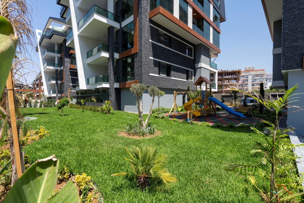 Spacious four-room apartment with citizenship, Both - Фото 8