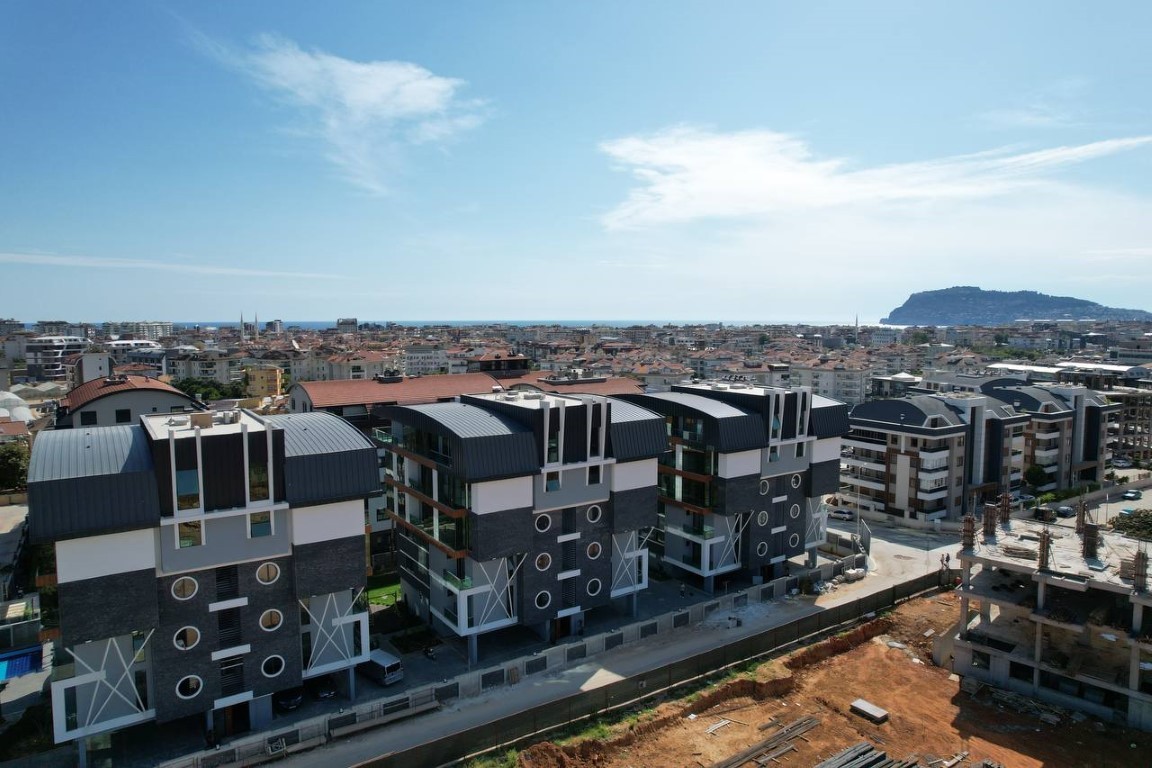 Spacious four-room apartment with citizenship, Both - Фото 2