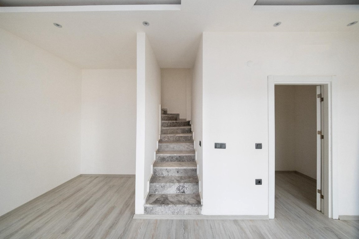 Duplex (3+1) of 152 m2, in the center of Alanya - Foto 12