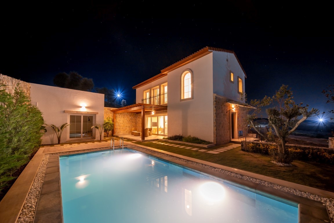 Luxury villas in Bodrum - a combination of traditional style and modern facilities on 42.800 m 2 - Фото 4