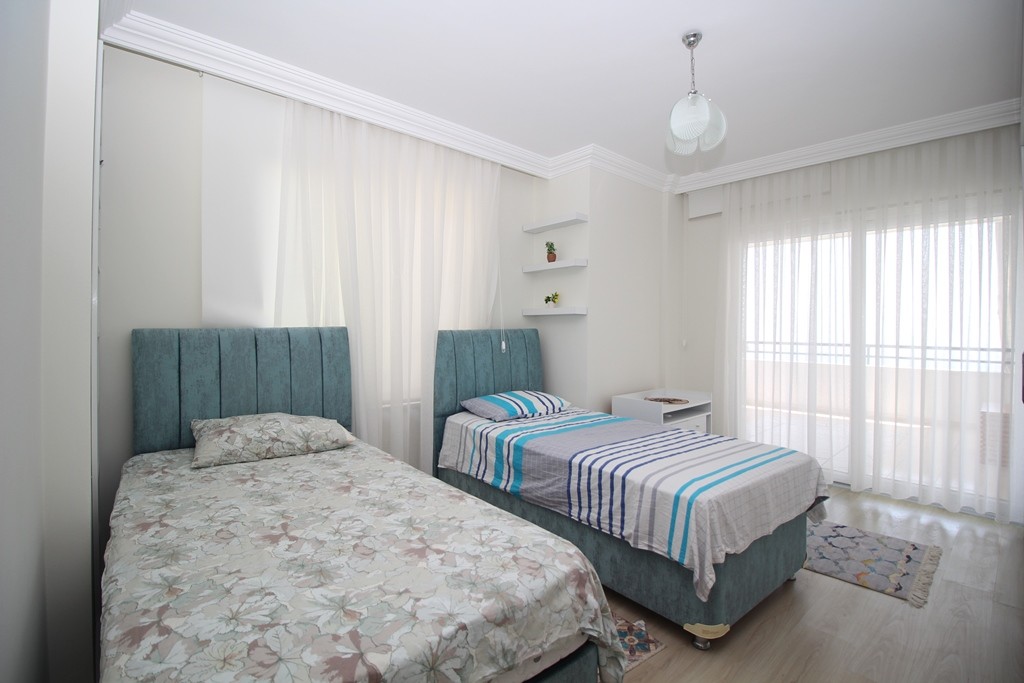 Spacious villa with private pool, in the district of Bektaş - Фото 25