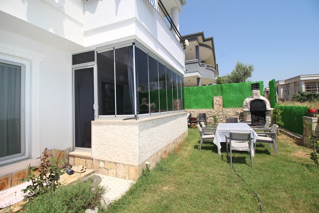 Spacious villa with private pool, in the district of Bektaş - Фото 34