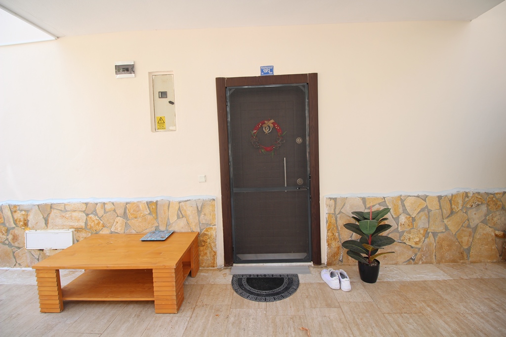 Spacious villa with private pool, in the district of Bektaş - Фото 28