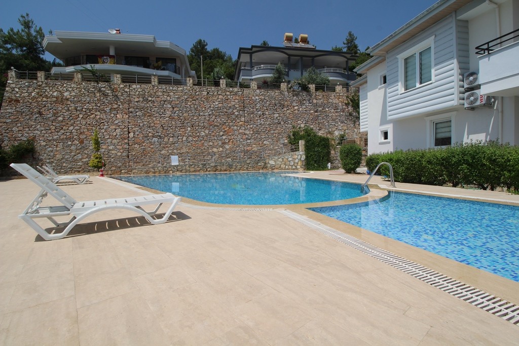 Spacious villa with private pool, in the district of Bektaş - Фото 35