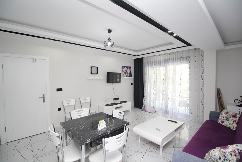 2+1 Apartment in the center of Alanya with rooftop relaxation area - Фото 2