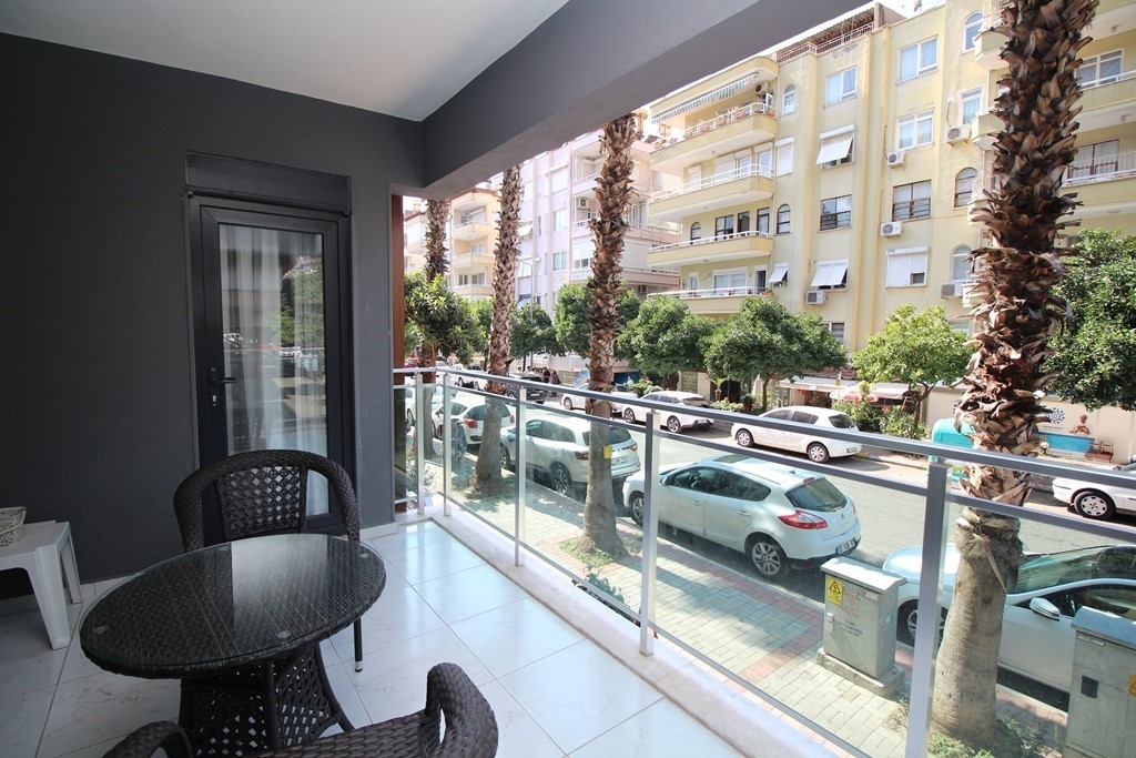 2+1 Apartment in the center of Alanya with rooftop relaxation area - Фото 6