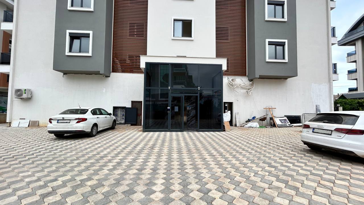 Three-room apartment in new house, district Oba - Фото 2