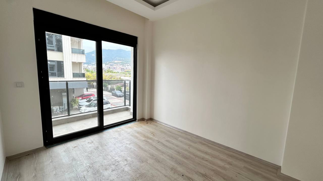 Three-room apartment in new house, district Oba - Фото 16